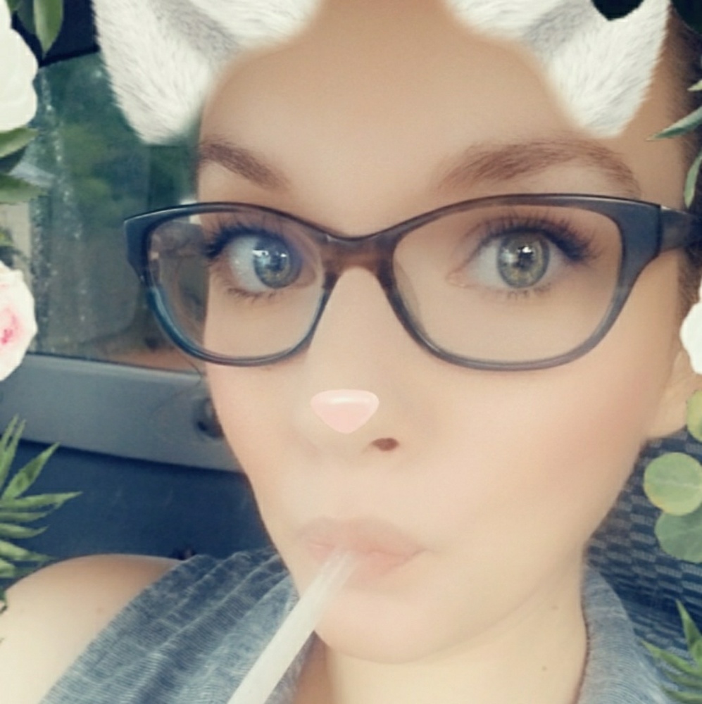 Meet your Posher, Kristin